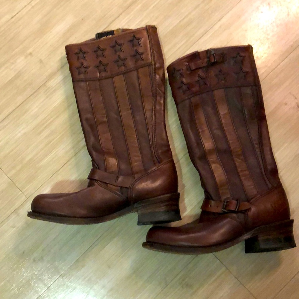Frye Americana Anniversary Edition